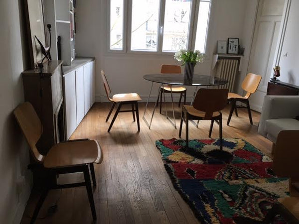 Spacieux appartement au 2e étage avec ascenseur d'une résidence typique du 20éme  Une chambre à louer au coeur du 20eme Private room in rental unit vacation rental 23901637