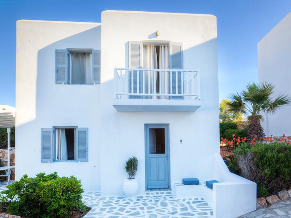 Comfortable two-room suite ideal for families or friends. It features 1 bedroom   Backyard Sweet Room in boutique hotel vacation rental 30412154