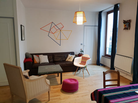 Appartement lumineux, idéalement situé a Saxe Gambetta, à 10 minutes à pied de B Lyon, France Saxe Gambetta, ch. privée, métro et quais du Rhône Private room in rental unit vacation rental 30288278