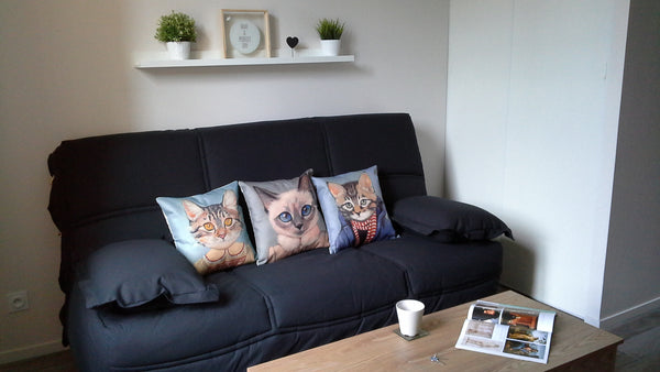 You will find comfort and convenience in this quiet studio all refurbished, loca Lyon, France Cosy studio next to Debourg station Entire rental unit vacation rental 12965797