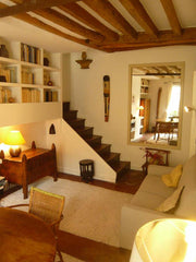 charming studio, typically parisian on the third floor, really bright, contains  Paris, France studio de charme dans le marais Entire rental unit vacation rental 7068535