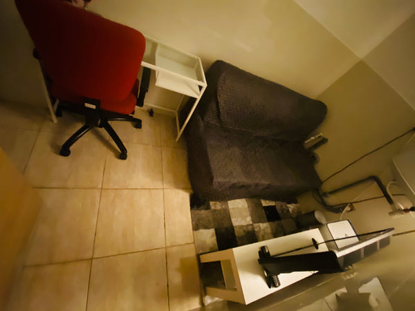 POUR CEUX QUI PASSENT ET ONT BESOIN D'UNE PLACE A PROXIMITE DE LA GARE MIDI.  OU Chaves, Portugal MIDI GARE APARTMENT PRIVÉ Entire rental unit vacation rental 653690701071319537