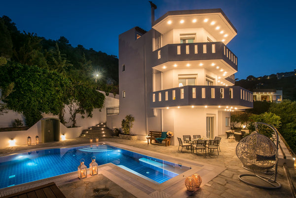 Villa Rogdia can accommodate up to 12 people comfortably and comprises three lev Crete, Greece Villa Rogdia Entire villa vacation rental 50565042