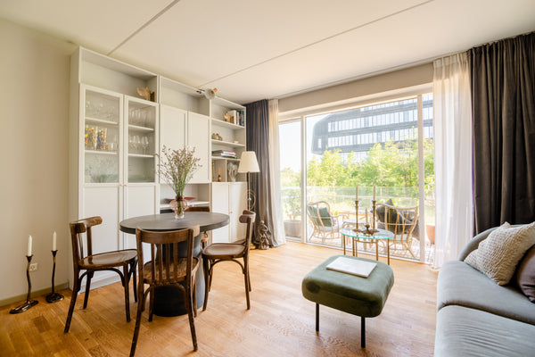 Modern and charming 1 bedroom apartment with all necessities. The apartment is l Copenhagen, Denmark Modern, stylish apartment 10 min from city centre Entire rental unit vacation rental 20599295