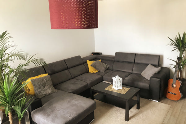 Simplifiez-vous la vie dans ce logement paisible et central. <br /><br />Nous vo Lyon, France Superbe appart avec parking - vue sur Fourvière Private room in rental unit vacation rental 673557808215470098