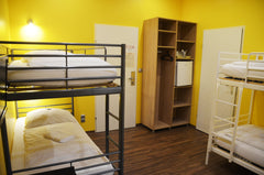 In our self-service hostel Leni's Place, you can have shower/toilet, WiFi, satel  4-Bed-Room with private bathroom & shared kitchen Private room in vacation home vacation rental 684441114213356593