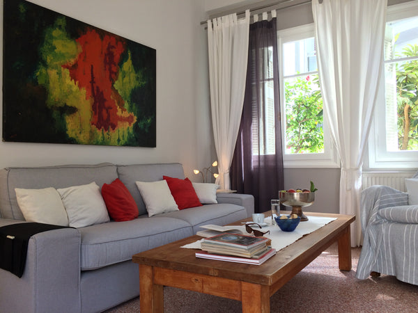 Experience Chania like a local!<br />Perfectly located, renovated, spacious and   Colorful 110 m2 house in Chania City Center! Entire home vacation rental 20942779