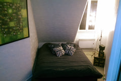 Nice flat, peaceful place, Kitchen area, Bathroom, toilet  Bedroom with tv, play Paris, France Nice flat - Rue Montmartre 75002 Entire rental unit vacation rental 5628407