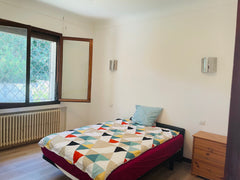 ⌚️Endroits calme , arrive entre 15h -17h , départ avant le 11h.<br />🧴On a les s Talence, France #2/ Dans une maison spacieuse, talence+ chauffage Private room in home vacation rental 658460105092554907