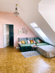 Spacious penthouse in the lovely 9th district of Vienna.<br />Big living room wi Vienna, Austria Lovely fully furnished 1-bedroom apartment in 1090 Entire condo vacation rental 686026862538788090