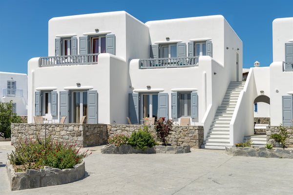 There is Transfer to/from Port/Airport Available, 08:00 - 21:00 hrs, Uppon Reque Míkonos, Greece Mykonos Jewel Luxury Apartments  II Entire rental unit vacation rental 6566788