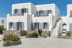 There is Transfer to/from Port/Airport Available, 08:00 - 21:00 hrs, Uppon Reque Míkonos, Greece Mykonos Jewel Luxury Apartments  II Entire rental unit vacation rental 6566788