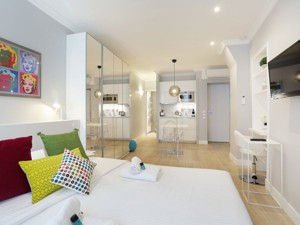 Situated 600 m from Opéra Garnier and 700 m from Mathurins Theatre, Résidence Bl Paris, France Blanche 4 Entire rental unit vacation rental 20926157