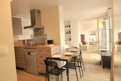 Our quiet apartment, recently renovated, is close to the famous rue Montorgueil. Paris, France Hypercentral Paris apartment for 5/6 Private room in rental unit vacation rental 8492308