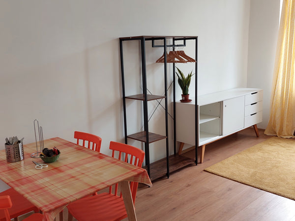 This 34 square metres flat offers 1 king size double and 1 sofa bed for a total   Nice Apartment in Vienna / Westbahnhof Entire condo vacation rental 661425685902244854
