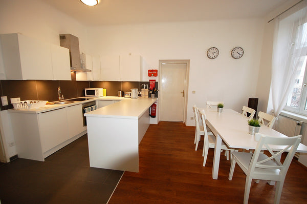 Looking for an urban and modern apartment for you, your family and friends? <br  Vienna, Austria Bright family / group Apt. 2526 Entire rental unit vacation rental 2025321