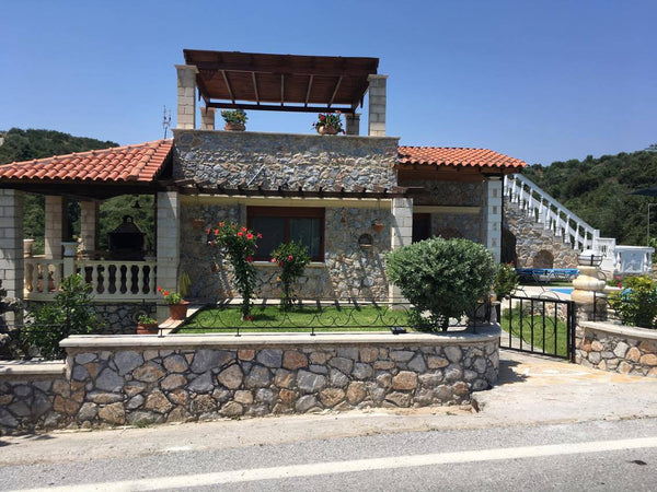 Comfortable house with private pool and private access through the garden, only   Athina Homes - Villa1 with pool for 4-6 Pers. Entire home vacation rental 17602590