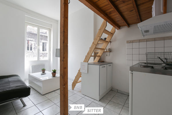 Calm and cosy studio located in the heart of the 2ème arrondissement in Lyon. Th Lyon, France ★ Bright studio in the heart of Lyon Entire rental unit vacation rental 28142252