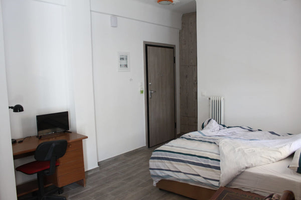 We welcome you at our cozy apartment located in the heart of Athens. It is situa Athens, Greece Petit studio in Kipseli Entire rental unit vacation rental 48927158