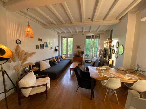 Attention l’appartement se trouve au 4e étage sans ascenseur.<br />Il y a une cl Lyon, France Duplex de charme avec Clim bien situé Entire rental unit vacation rental 47039834