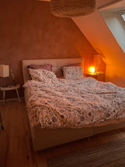 Skal du bruge en nat eller 3 i skønne København, har jeg det skønneste værelse d Copenhagen, Denmark Privat værelse, tæt på alt i København. Private room in rental unit vacation rental 1796840