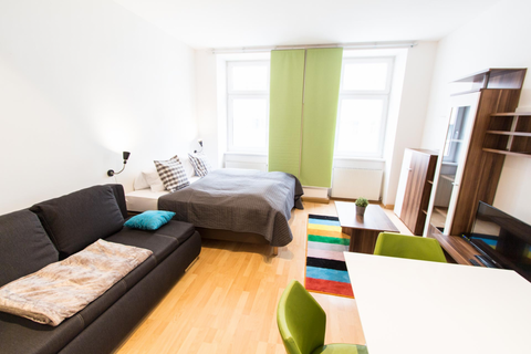 Bitte beachten Sie, dass wir mehrere ähnliche Apartments in einer Kategorie zusa Vienna, Austria CheckVienna - Knoellgasse Entire rental unit vacation rental 54350026