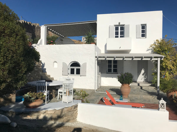 The house is located in Krotiri, close to sandy beaches, Livadia, Krios and Marc Greece Romy's house in Krotiri, close to beaches+Parikia Cycladic home vacation rental 8164106