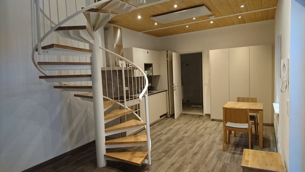 This modernly furnished apartment is located centrally, close to Westbahnhof Wie Vienna, Austria Maisonette Westbahnhof Entire rental unit vacation rental 20635410