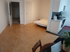 Keep it simple at this peaceful and centrally-located place.<br /><br /><b>The s Antwerp, Belgium Lovely Appartment and so beautiful and sunny view Entire condo vacation rental 53258371