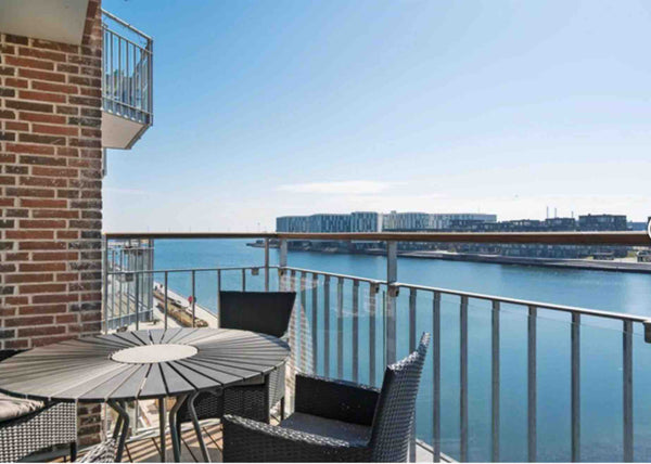 Lovely big and newly buildt New Yorker appartment placed right at dokside with a Copenhagen, Denmark New yorker appartment with fantastic seaview Entire rental unit vacation rental 28075143