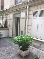 Charmant T2,  lumineux. Situé au rez-de-chaussée côté cours. Calme et sécurisé.   T2 idéal pour touristes Entire condo vacation rental 28663096