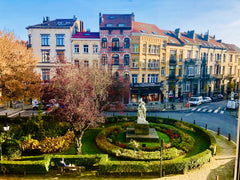 A spacious and tastefully decorated apartment with character of 160m². <br />It   appartement coup de coeur au Chatelain Entire rental unit vacation rental 51906872