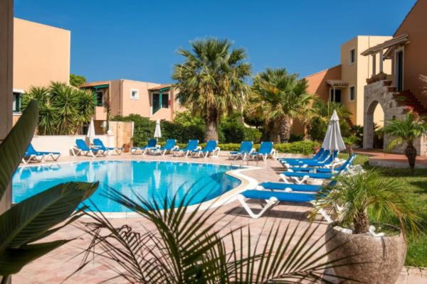 Dia Apartments offers self catering accommodation just 700 m from the beach and   Family run Apartments with great hospitality Private room in serviced apartment vacation rental 43376329