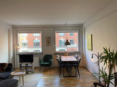 Centrally located in Copenhagen (Frederiksberg) close to metro. Two rooms apartm  Lovely apartment in center of Copenhagen Entire rental unit vacation rental 649952770093315904