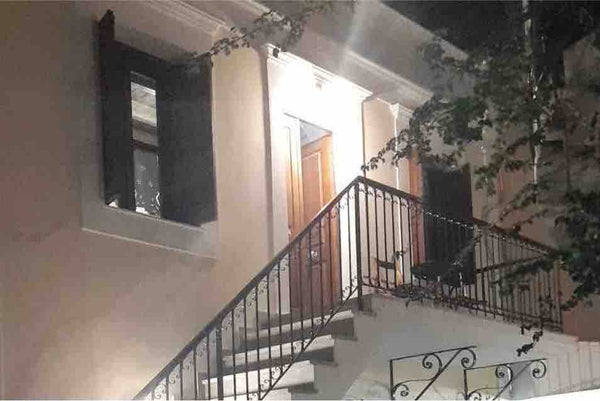Kantirimi House is a traditionally stone residence, located in the centre of the Greece Kantirimi House - A2 Entire home vacation rental 29051324