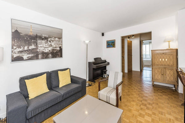 Bienvenue dans mon appartement !<br /><br />Il se situe au 4 ème étage avec asce Paris, France Appartement pour famille quartier Charonne Nation Entire rental unit vacation rental 22315534