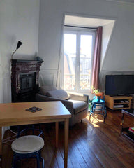 Typical Parisian apartment in the central Paris > 5 walking min away from the Lu Paris, France Central & cozy apartment - perfect to enjoy Paris! Entire rental unit vacation rental 20275940