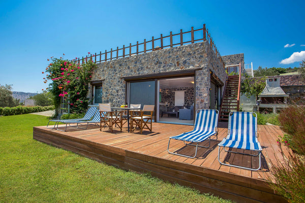 Would you like to have your own house, in an ideal place for your holidays for y  Villa Helios Entire home vacation rental 18683216