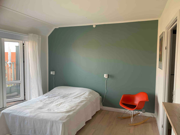 Nyd en stilfuld oplevelse i denne centralt beliggende bolig.<br />Her er 140 cm   Great central located flat with private balcony Entire condo vacation rental 50359497