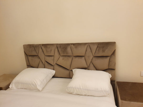 Belle grande chambre elegante avec la salle de bain. Tout renouvé dans le goût d Brussels, Belgium Chambre Avenue Louise Private room in bed and breakfast vacation rental 53064992