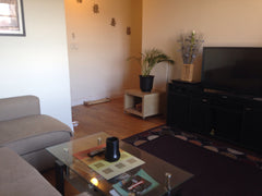 This is a top-level full 1 bed, 1 bath apartment with living room, smart TV, PC  New York, NY Rental unit in Jackson Heights · 1 bedroom · 1 bed · 1 bath Entire rental unit vacation rental 10099859