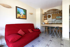 Planning a trip to Paris?<br />Want to experience the real Parisian life?<br />C Paris, France Lovley Parisian Flat with Terrace Entire rental unit vacation rental 13520797