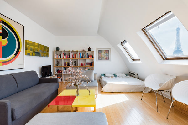 End the day with a view of the Eiffel Tower lit up at night and begin the next o Paris, France Spectacular Eiffel Tower Views From Bright Apartment Entire rental unit vacation rental 17973038