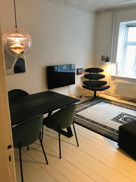 The apartment is located right in the middle of  Vesterbro in Copenhagen, where   Cozy apartment right next to 'Kødbyen' Entire rental unit vacation rental 54301099
