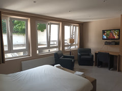 This new building is located not far from European Community, and it has easy ac Brussels, Belgium Studio en résidence Entire rental unit vacation rental 663664174049556328