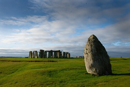 Private Tour to Stonehenge and Bath from London  Private Tours and Travel Guide Europe London CITY London Destination Tour