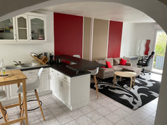 at the frontier land and see, the Bordeaux wine routes (St Emilion, Médoc etc.)  Cestas, France T2 for you Entire condo vacation rental 50716398