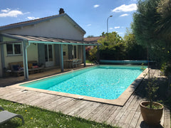 Notre maison se situe dans un quartier très calme à 5 minutes en voiture du cent  Maison quartier calme proche du centre de Bordeaux Entire home vacation rental 34569900