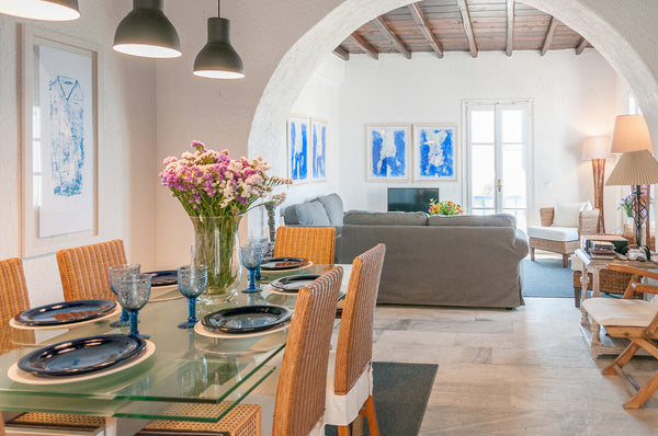 A beautifully decorated apartment in a quiet neighbourhood steps away from Mykon  Mak House | Mykonos Town Entire rental unit vacation rental 44151755