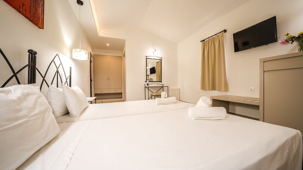 Forest Park Hotel is a traditional family hotel in Rethymno, Crete. It's locatio Rethimnon, Greece Forest Park Hotel - Junior Bungalow Suite Sea View Room in hotel vacation rental 49603011